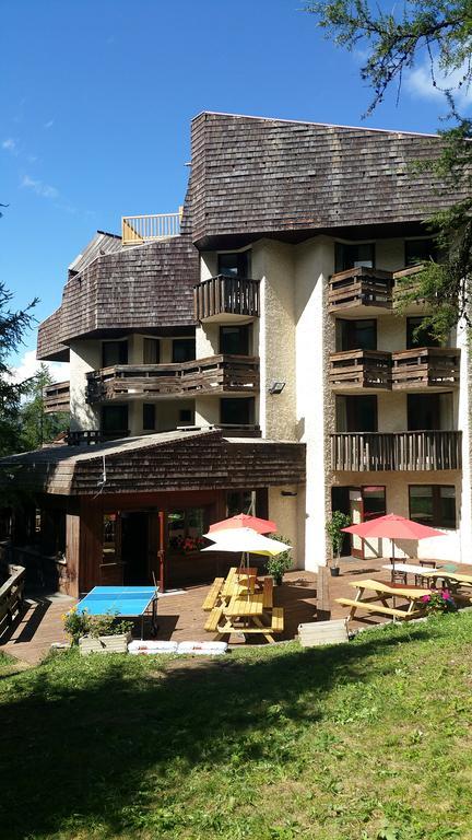 Hotel Les Trappeurs Les Orres Dış mekan fotoğraf
